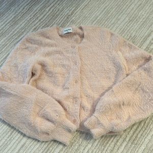 Aritzia Sunday best Carmen cardigan shy pink